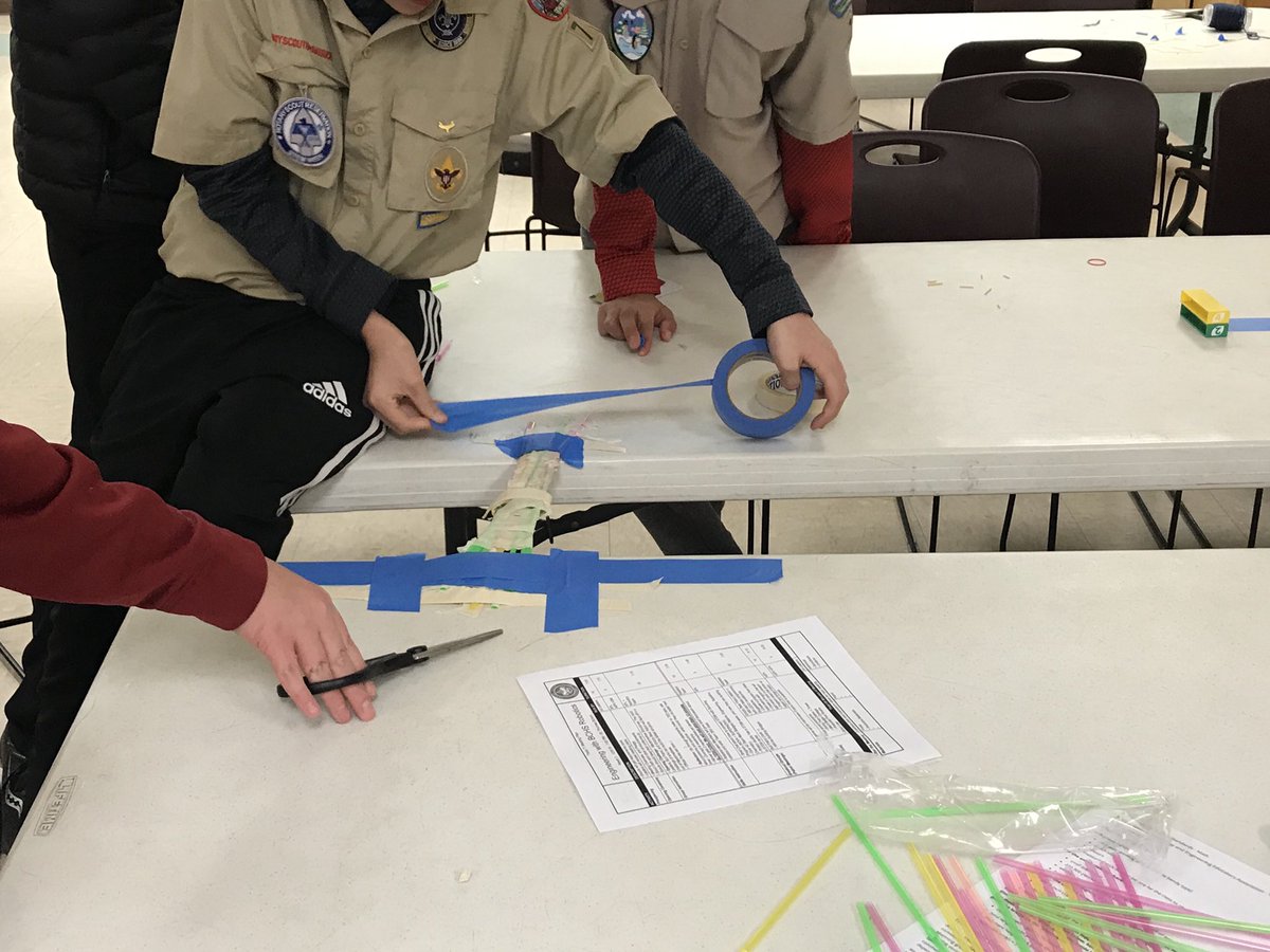Team7651's tweet photo. We had a great time working with Boy Scout Troop 1071 of Delmar, New York, on some engineering and programming activities!

#team7651 #FIRST #FRC #firstrobotics #deepspace #omgrobots #frcmemes #kickoff #firstchamps #detroit #infiniterecharge #forceforchange #community #outreach https://t.co/PM7bthOBCO