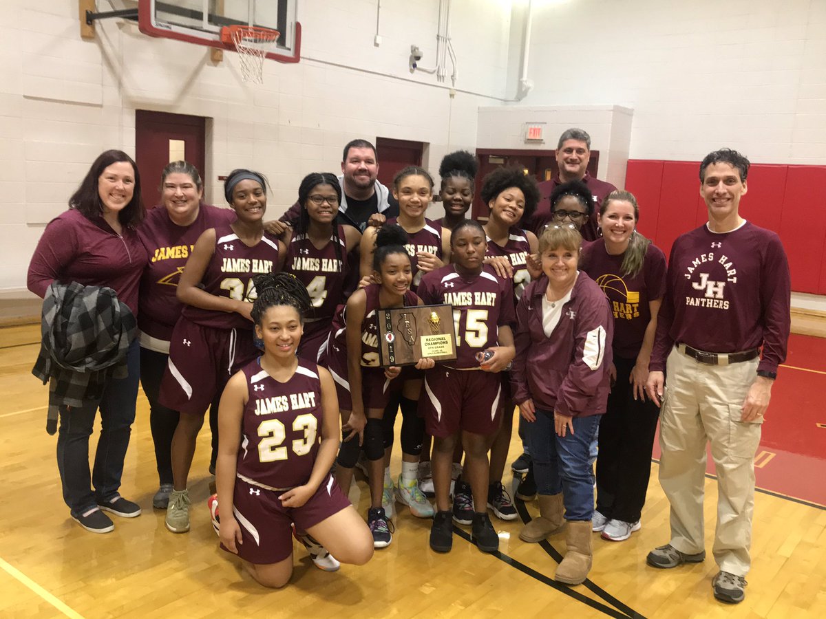 carlywhite42's tweet photo. @JamesHart153 for the WIN! Loved having our administration & teachers there for support! ❤️
#Reigonals https://t.co/H072KlHfbb