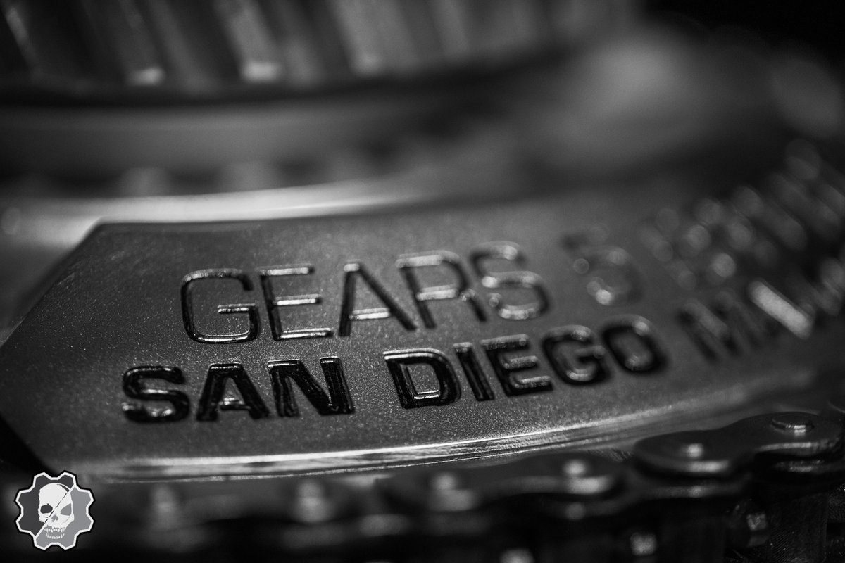 #GearsSD Off-stream updates for Swiss Bracket Round 1:

<a href="/GhostGaming/">Ghost Gaming</a>  2 | 1 Gods
<a href="/NRGgg/">NRG</a> 2 | 0 <a href="/Rated_R_esports/">Rated R</a>
<a href="/GGSimplicity/">Simplicity Esports</a> 2 | 0 @FireNIceEsports 

Event brackets 👉 play.gears.gg/en/tournaments…