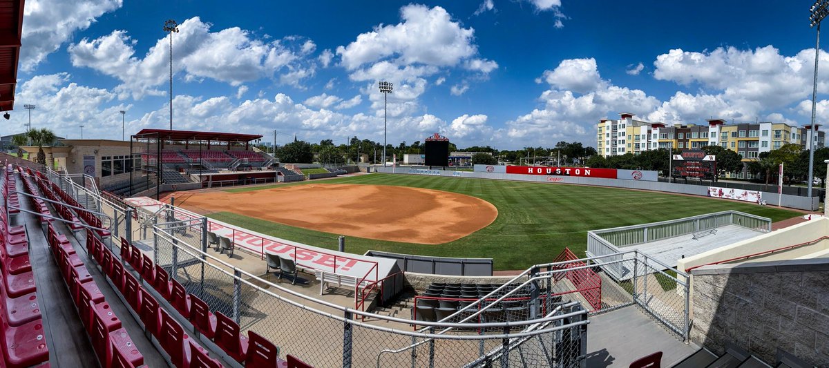 EMMA ROBERTSON tweet media