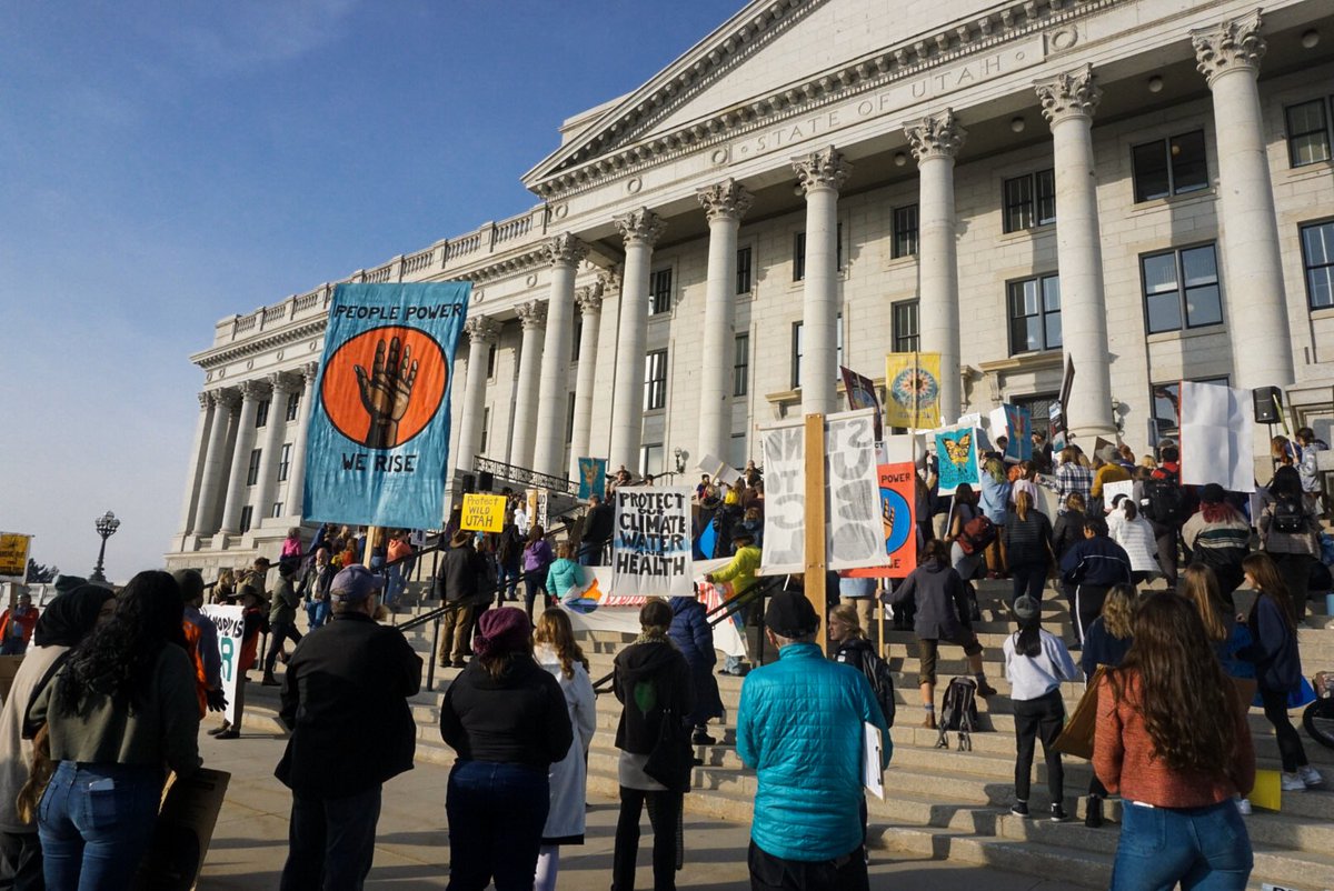 healutah's tweet photo. Students from @FFF_UT &amp; @climatestrikeut strike every Friday at the Utah State Capitol building but today they turned out in en masse to demand immediate climate action from Utah and its lawmakers, from businesses, and from other Utahns. #ClimateStrike #climateactionnow https://t.co/MLuUtPXEZu