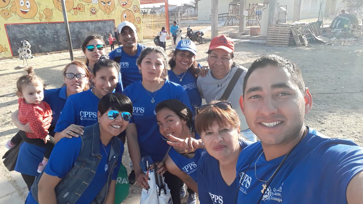 #MareaAzulATR2019 Por la sonrisa de los niños <a href="/fguillesaavedra/">GUILLERMO SAAVEDRA</a> <a href="/patriciapinasco/">Patricia Pinasco</a> <a href="/GustavoSaenzOK/">Gustavo Sáenz</a> @YanilMarisol <a href="/lubassi/">Luciana Bassi</a> <a href="/matiaszaki16/">Ezequiel Nuñez</a> <a href="/juancarlosvilc/">Juan Carlos Vilca.</a> <a href="/FerSiarezEa/">Fernanda Siarez EA</a> <a href="/GildaArty23/">Gilda J.</a>