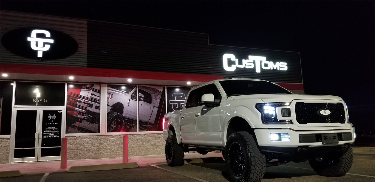 4.5" BDS, chrome and badge delete, Morimoto headlights, and an on board radar detector. #Ford #BDS #cteverywhere #nochill #TEXAS #Truck