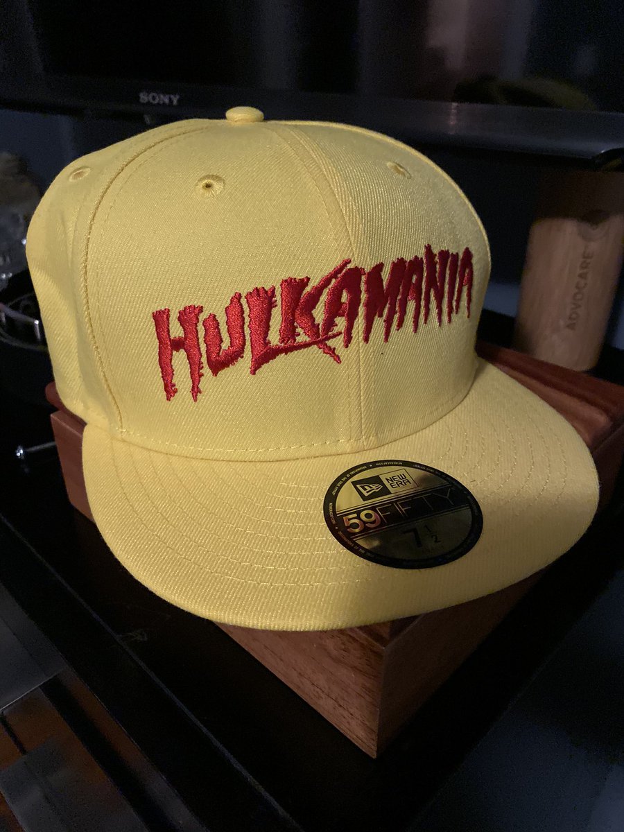 MichaelPMoran1's tweet photo. Officially, best hat in my collection. @HulkHogan @WWEShop #StillRunninWild #Hulkamania https://t.co/5iDmO9rcYJ