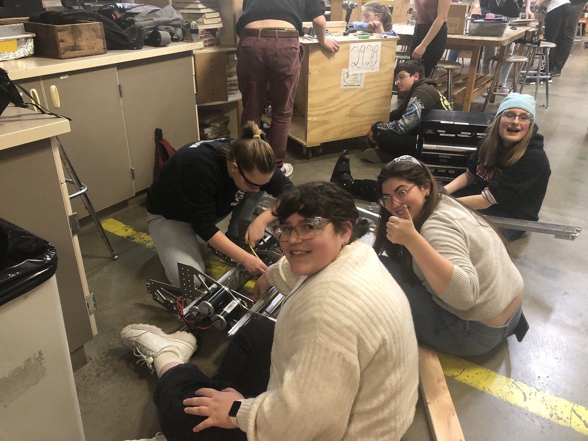It's been super exciting this month to see our new member's ideas come to life during Mock Build Season, just in time for kickoff! Here's just a few examples of what we've been working on. #omgrobots