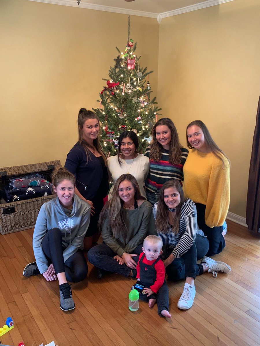 CoachScott_SFA's tweet photo. Team Holiday party @SFA_Tennis #AxeEm https://t.co/F7iDcjWwgY