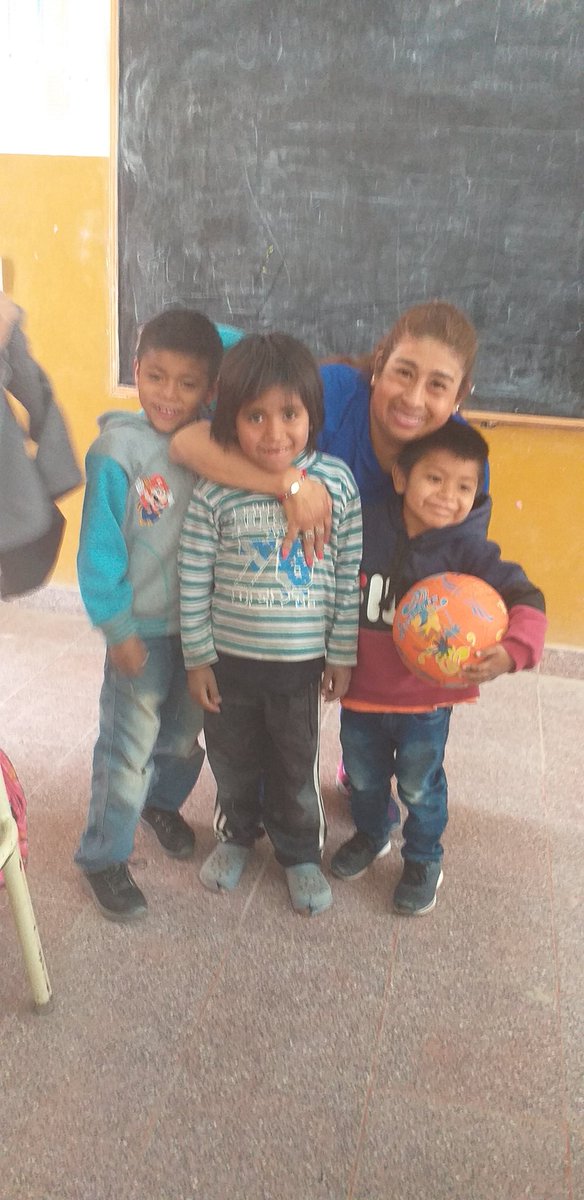 Esc.N°4294 JESÚS DE NAZARETH .PICHANAL
#MareaAzulATR2019
<a href="/fguillesaavedra/">GUILLERMO SAAVEDRA</a> 
<a href="/patriciapinasco/">Patricia Pinasco</a> 
<a href="/RangeonMartin/">MartinRangeon</a> 
<a href="/UrtubeyJM/">Juan Manuel Urtubey</a> 
<a href="/Galle81Juan/">Juan Carlos</a> 
<a href="/FabianaPalavec7/">Fabiana Palavecino</a> 
<a href="/Cajmisionchaqu2/">Caj5165MisionChaqueña</a> 
<a href="/FerSiarezEa/">Fernanda Siarez EA</a> 
<a href="/juancarlosvilc/">Juan Carlos Vilca.</a>
<a href="/JuanaCalivar/">Juana Calivar</a>