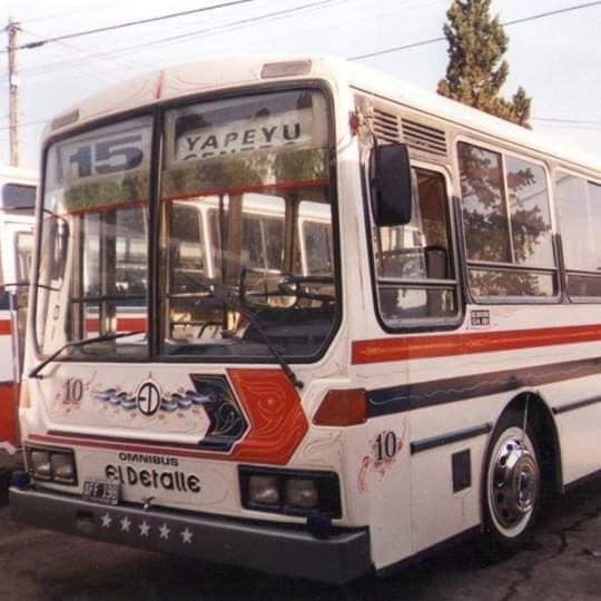 CamionArgentino's tweet photo. #ElBondi del día: #Bondipic extraída del grupo "Colectivos Santafesinos en el Recuerdo".
Excelente recuerdo del #ElDetalle #OA101 de la línea 15.
¿Qué tal? 🚌🚍 https://t.co/GWPzL15qPN