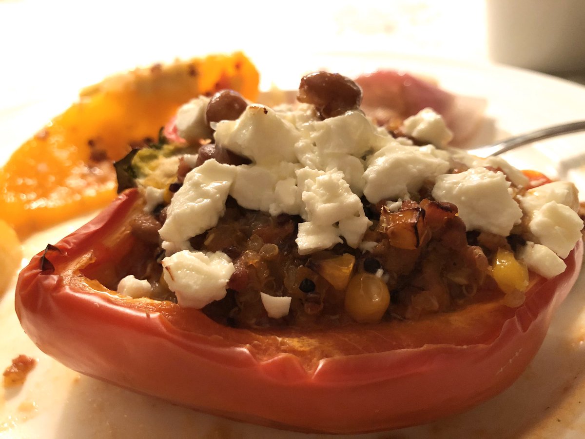 lovebasilsage's tweet photo. Stuffed pepper success. Yum. https://t.co/D18maqhsfM