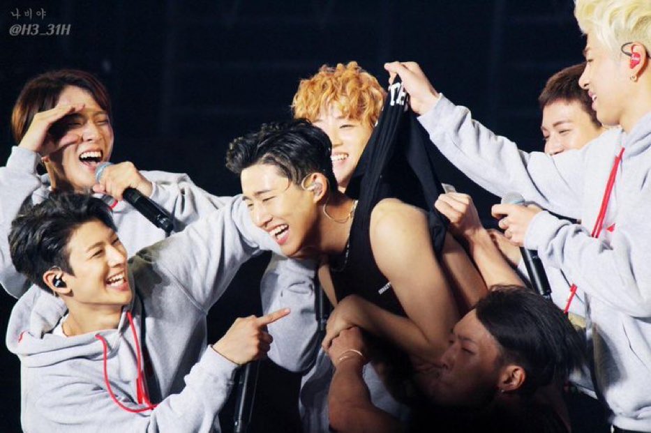 _SiRrrrr's tweet photo. D171:#131BLESSINGS 
D172:#SWOTYKimHanbin
D173:#HanbinNation
D174:#ReasonToBI
D175:#HowAreYouHanbin
D176:#AlliWant4xmasIsBI
D177:#DoThisFor131
D178:#MissMyHanbin
D179: #HappierWithHanbin

#hanbin #ikon #bobby #jinhwan #junhoe #donghyuk #chanwoo #yunhyeong #아이콘 https://t.co/BxwhtSJdVh