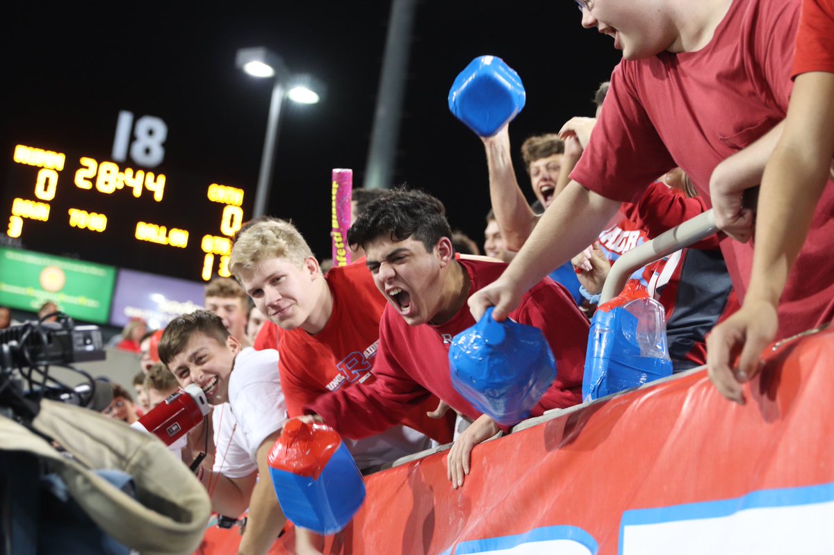 ArchRUMMEL's tweet image. “Oh, we never give in ’til we get a win,
And we will win today.
Rummel Raiders shout HOORAY!
FIGHT!”

Our Raider are State Champions with a final score of 14-10 against Catholic High! 

Way to go, Raiders! #RaiderFootball #WeAreProudOfYou