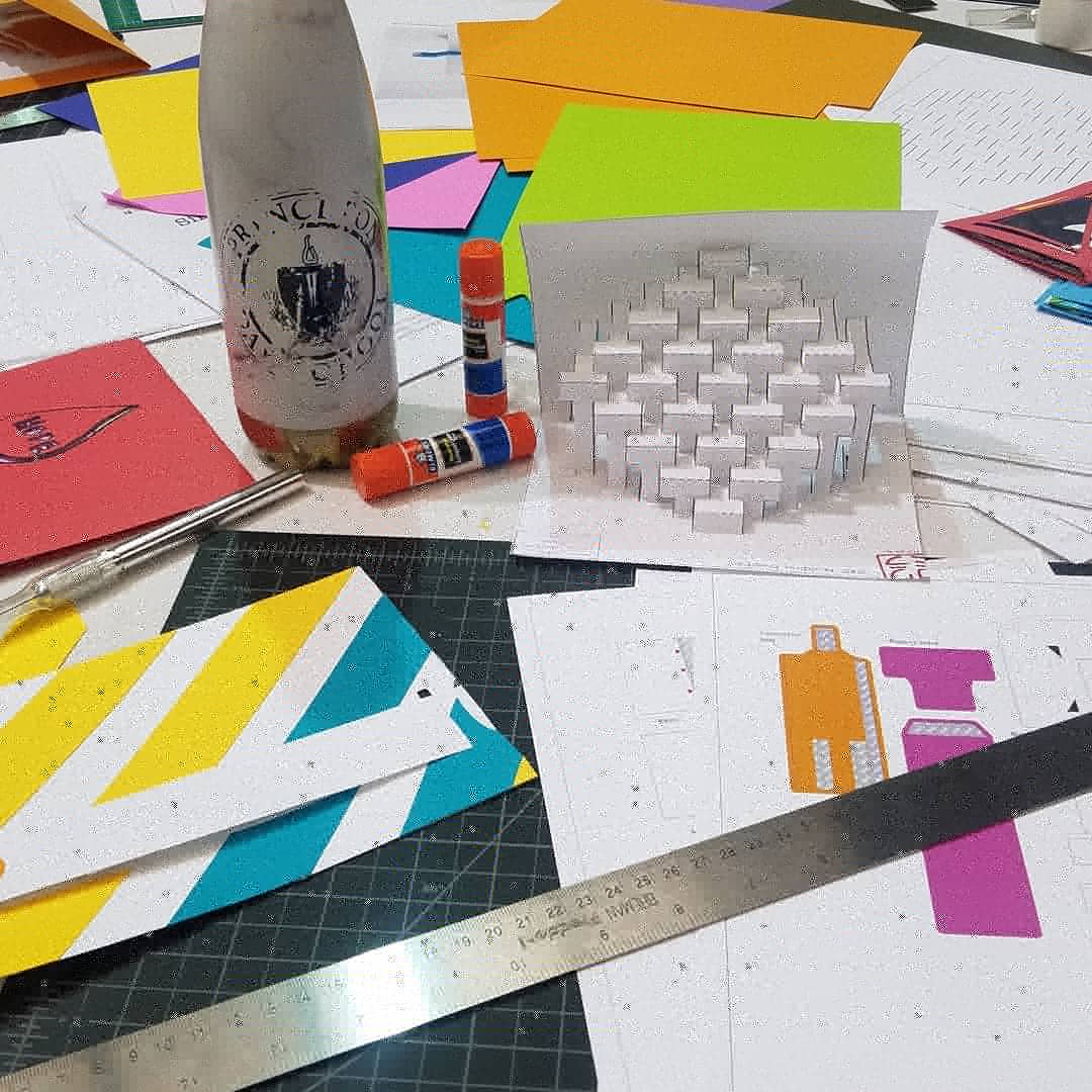 STEAMcksmith's tweet photo. Making, making, and making - oh my! #creativeprocessing #paperengineering #PoCCMakers #NAISPoCC https://t.co/Xh7ojfJfdQ