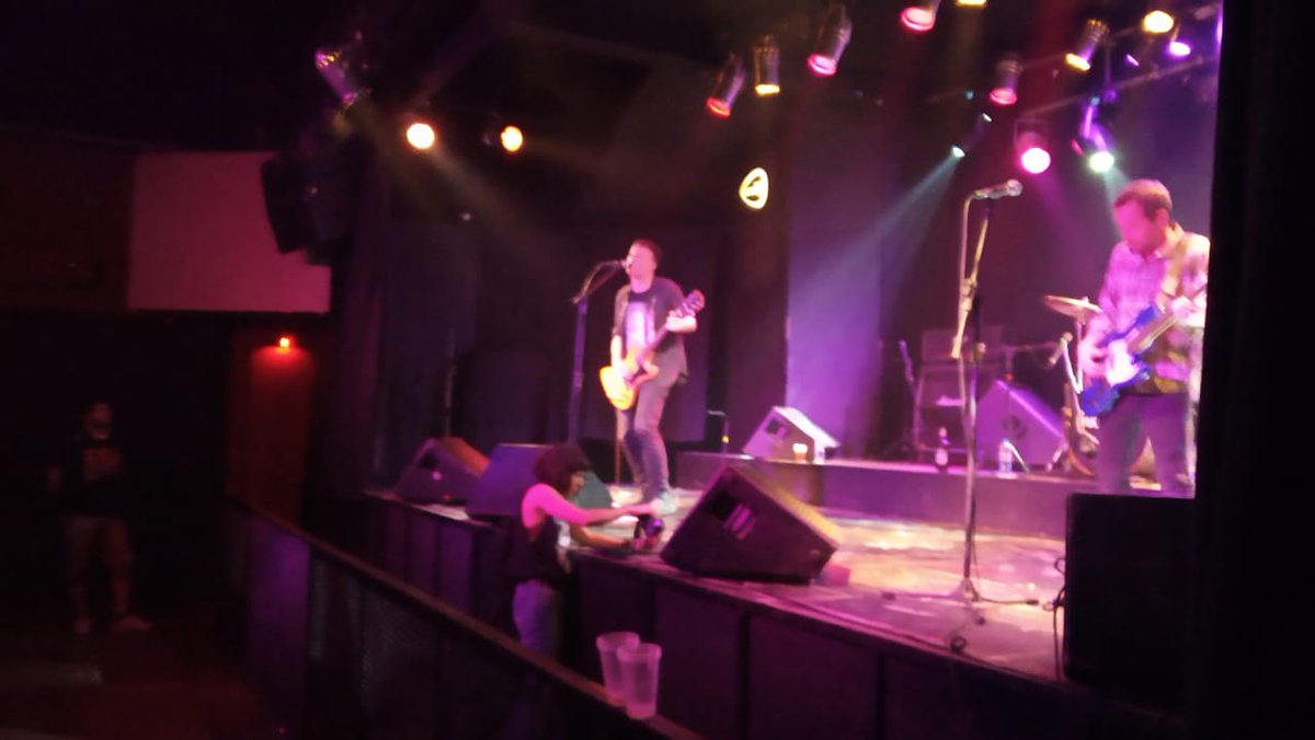 MSComprimir's tweet photo. Venideros, Acorazado Potemkin y Baltasar Comotto cerraron el #MSCFest 2019 a puro ROCK https://t.co/eMVTpR0hYU