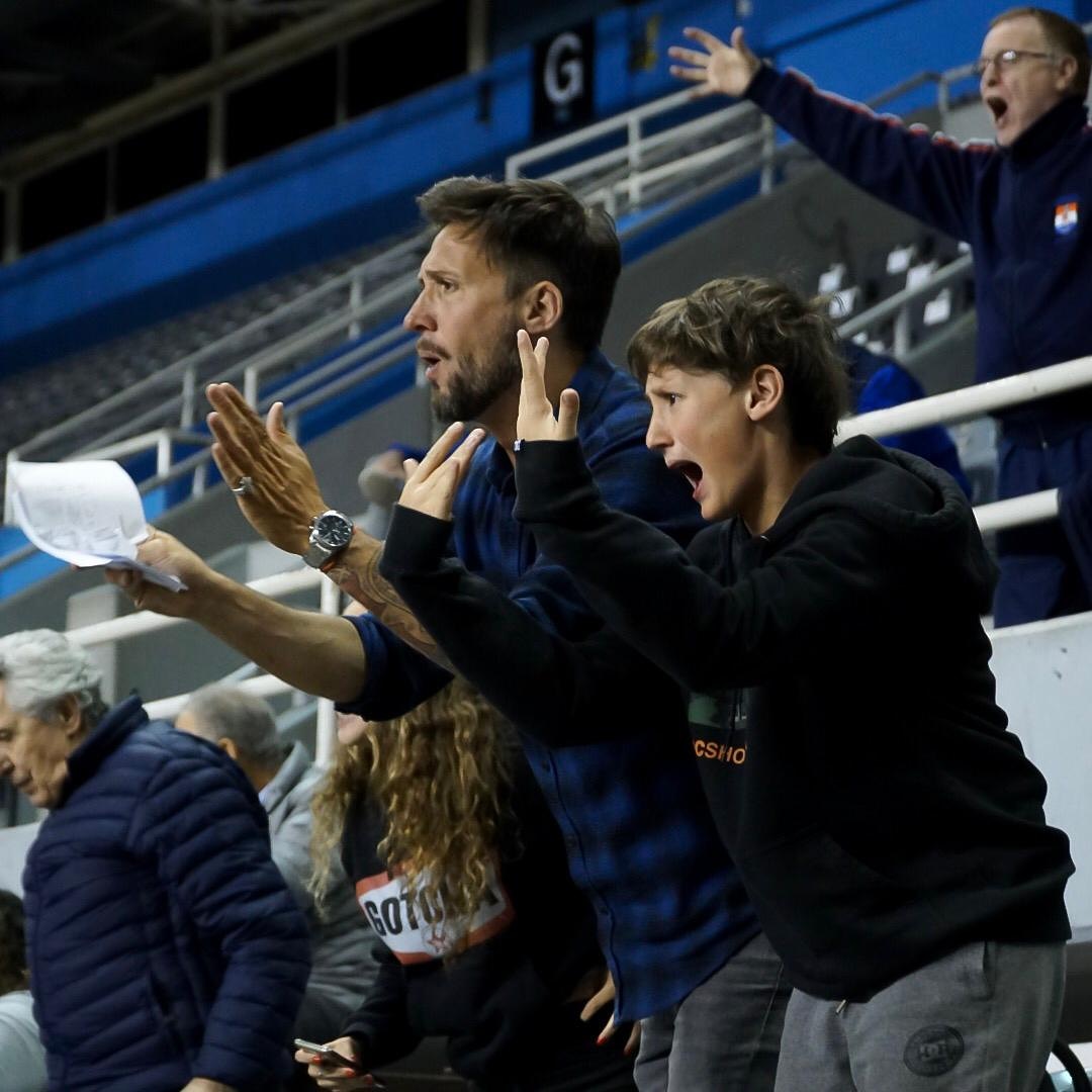 ¡Triunfo en casa, que disfrutamos en familia! 💪🏼🏀

Era importante volver a ganar y recuperar confianza.

¡Vamos Peña!