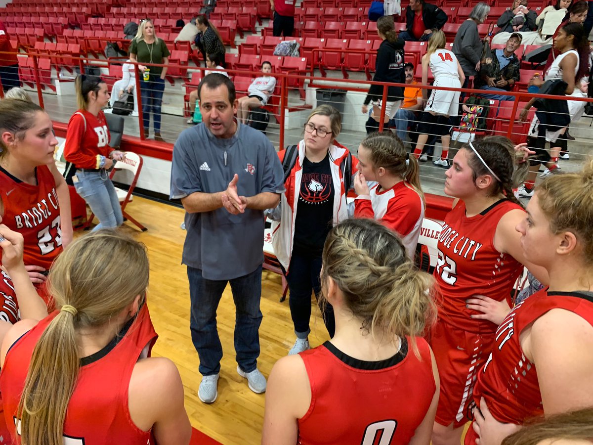 Lady Cards come out with two wins today! 9-4 on the season!
50-13 over Anahuac 
40-26 over Kountze 
#sts #tdk #together