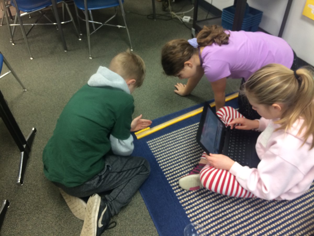 Mrs_Little_17's tweet photo. Extending the equivalence and ordering of fractions today by comparing cm and decimeters with a meter stick today. Using @PearDeck to highlight group work to defend or debate #iteachmath #IowaCore #iagdtbadc https://t.co/MDpx0CcO0h