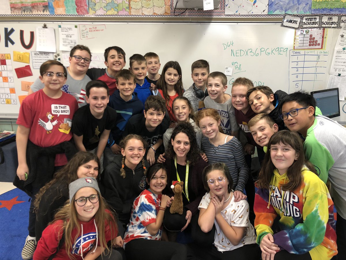 It was a tough day for room 138, we said goodbye to our wonderful student teacher! #solongfarewell #cawow