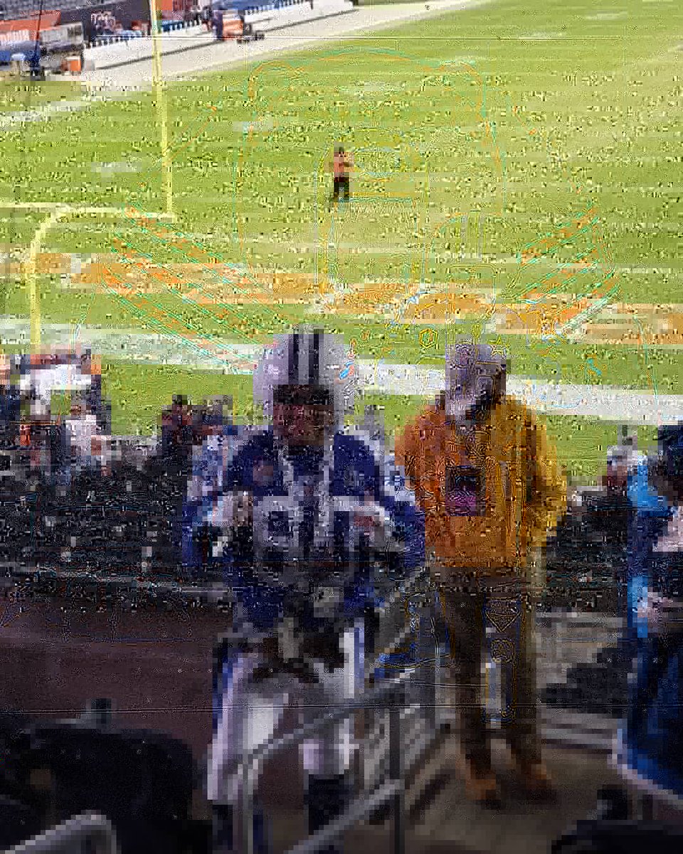 BallzMahoney2's tweet photo. Weeeeeell another unbelievable loss...but that doesnt change the color of my blood..will forever bleed blue..will keep reppin that star till the day I die...win or lose...am i mad..heeeell yea..but it doesnt change my loyalty.  #BALLZMAHONEY #stadiumtour2019 #COWBOYNATION https://t.co/sF5OOzPKQO