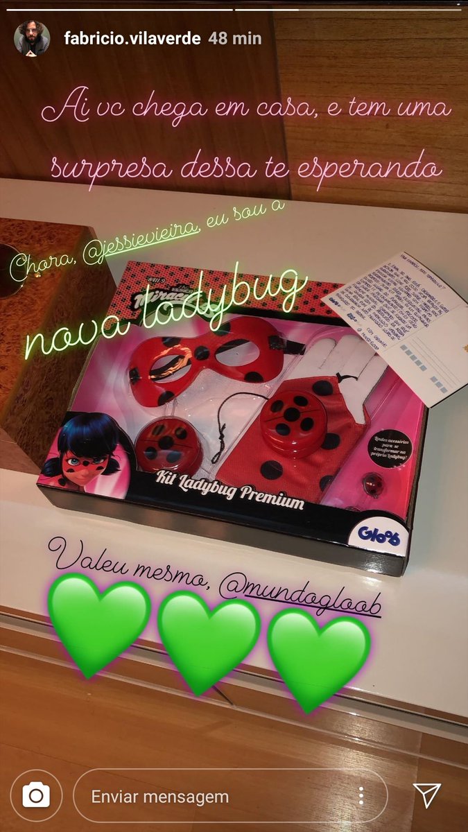 MLadybugBrasil's tweet photo. Últimas Notícias!

A nossa querida e amada dubladora @JessicaVieiraAr Não será mais a Ladybug. E sim, o Fabrício Vila Verde.

Brincadeira, a Jéssica Vieira, vai continuar sendo a Ladybug. 😆😆 https://t.co/IibbSymtvc