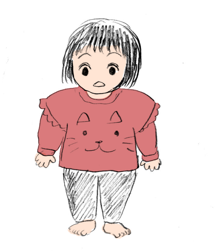 そでとフリルの位置のせいで肩幅が広くなる娘。 