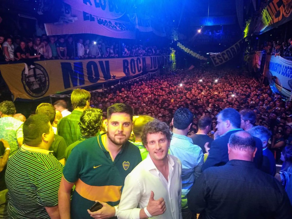 MBocaJrsQuerido's tweet photo. Cierre de campaña del Frente para recuperar la #IDENTIDADXENEIZE
Más que nunca, es el momento para que llegue #LaTribunaAlClub 🇸🇪
#MBJQ #AmealPergoliniRiquelme #Roman https://t.co/W2smRVbZH2