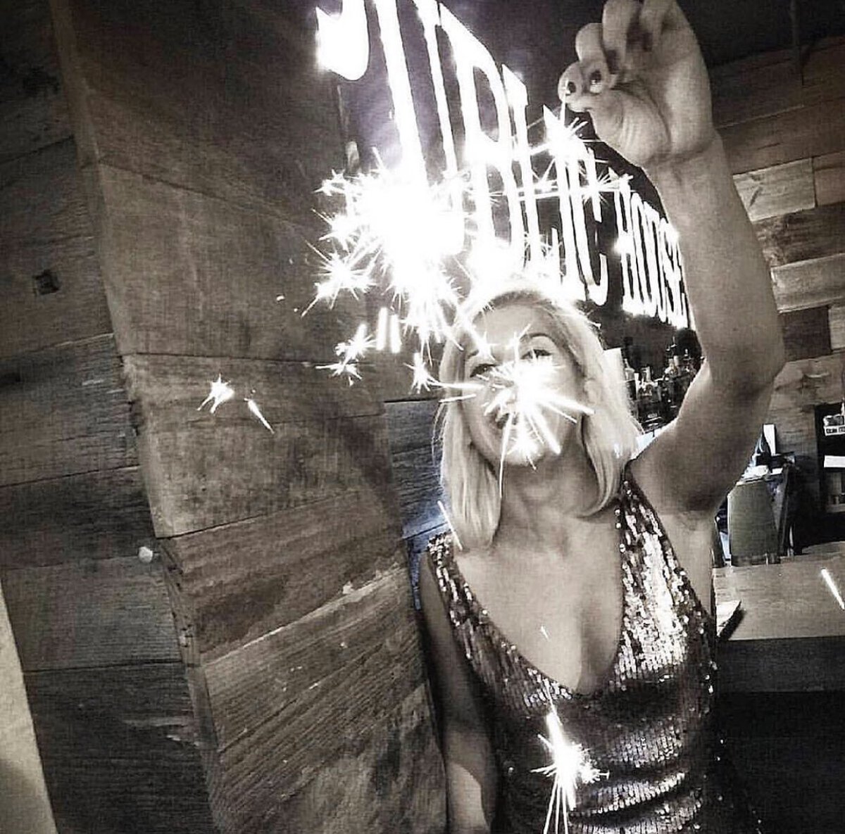 ✨Baby you’re a Firework! So excited it’s FRIDAY! Let’s Dance. #publichouseftl #fortlauderdale #lasolas #fortlauderdalebeach
