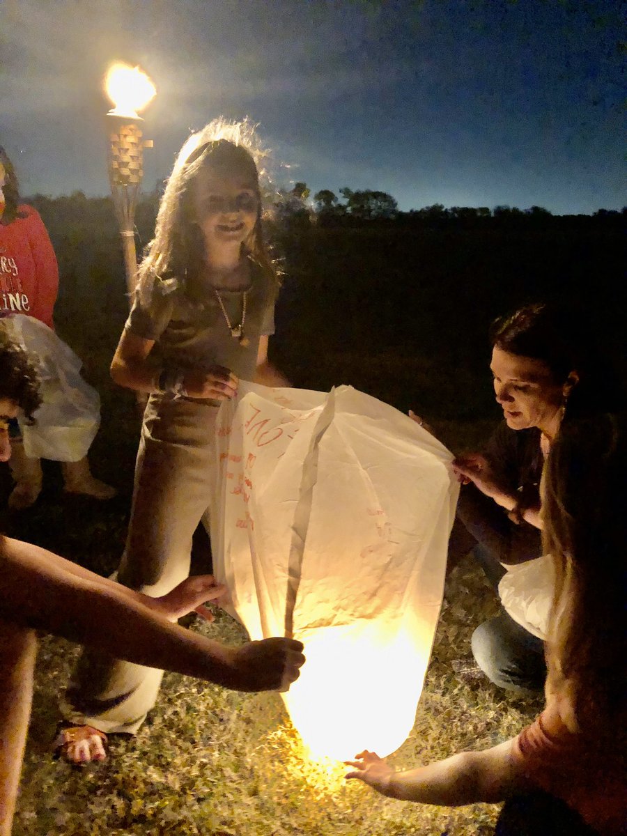 Carolyn Bracksieck tweet media