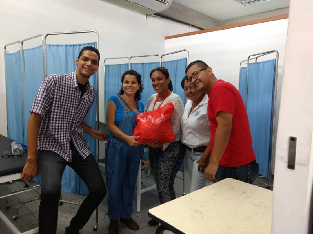Jornada integral de atención al estudiante con FAMES dirigida por la coordinadora regional la Dra. Lorena Romero benefició a mas de 50 estudiantes con el respaldo de la FVEU y SiBCE UNEY

<a href="/arbolve/">ArbolVe</a>
<a href="/MppeuVE/">Ministerio de Educación Universitaria</a>
<a href="/MedozaWullian/">Wullian Mendoza</a>
<a href="/CesarTrompizVE/">Cesar Trompiz</a>
<a href="/guarnierivzla/">Yasneidi Guarnieri</a>
@rosilfer