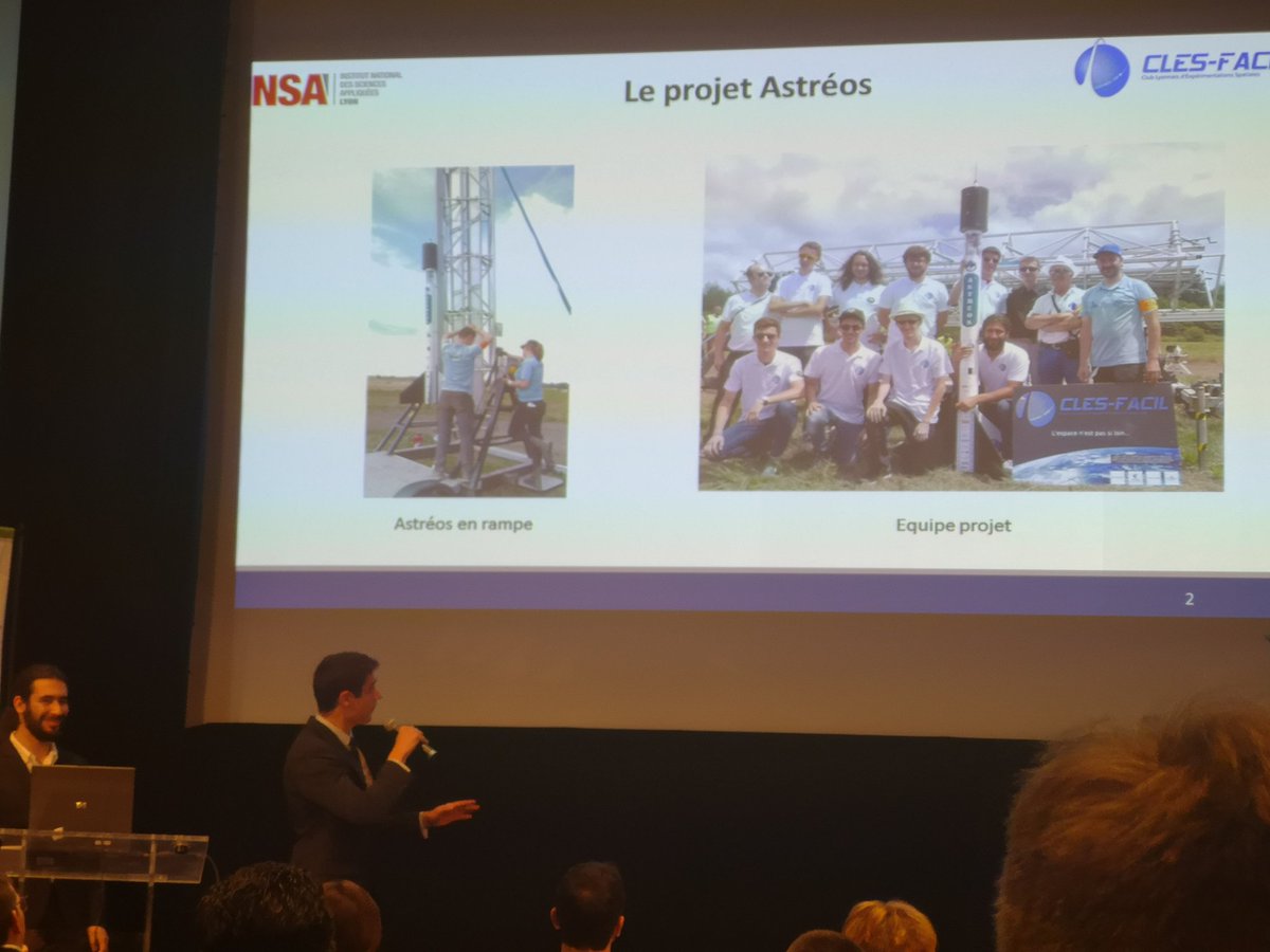 Le 2ème projet du <a href="/CLESFACIL/">CLES-FACIL</a> "Astréos" a lui aussi 10 minutes pour convaincre le jury: Anne Bondiou-Clergerie du <a href="/GifasOfficiel/">GIFAS</a>, Vincent Meens du <a href="/CNES/">CNES</a>, Vincent Guibout de <a href="/byMBDA/">bymbda</a>, Romain Poirier de #sodern et Aline Meurice de <a href="/PlaneteSciences/">Planète Sciences</a> #PrixEspaceetIndustrie #PEI2019