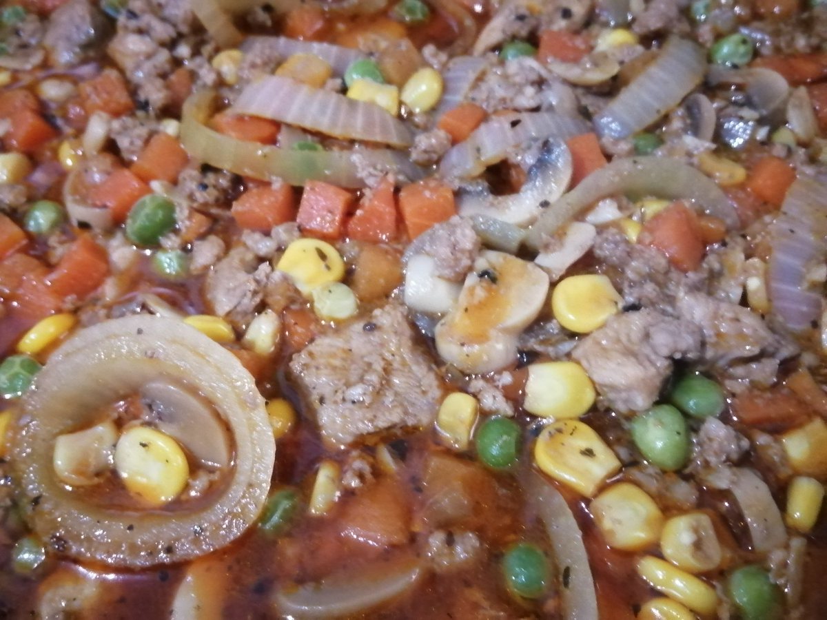 lechaperone's tweet photo. Di ko alam tawag dito pero baon ko 'to for this week! 😆🥰 #Pambaon https://t.co/Vd7qR8gwij