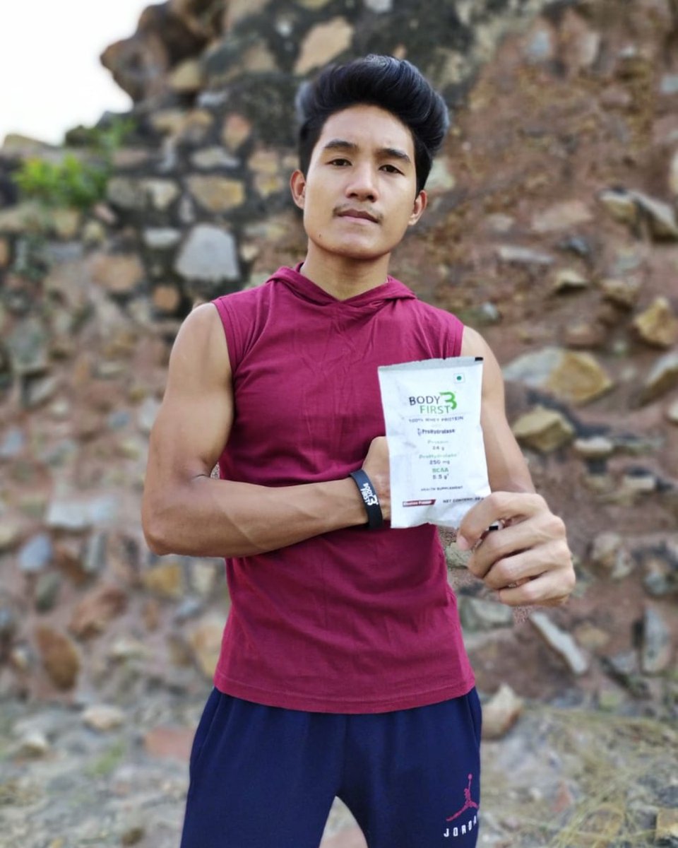 BodyFirstWellne's tweet photo. Vikram tamang vouches for our protein sachet for his muscle recovery. Why don't you try it yourself! 

#TeamBodyFirst #WheyProtein #Protein #ProHydrolase #Probiotics #Supplement #Fitness #Workout #gym #MyBodyFirst https://t.co/p2o7a2kwPN