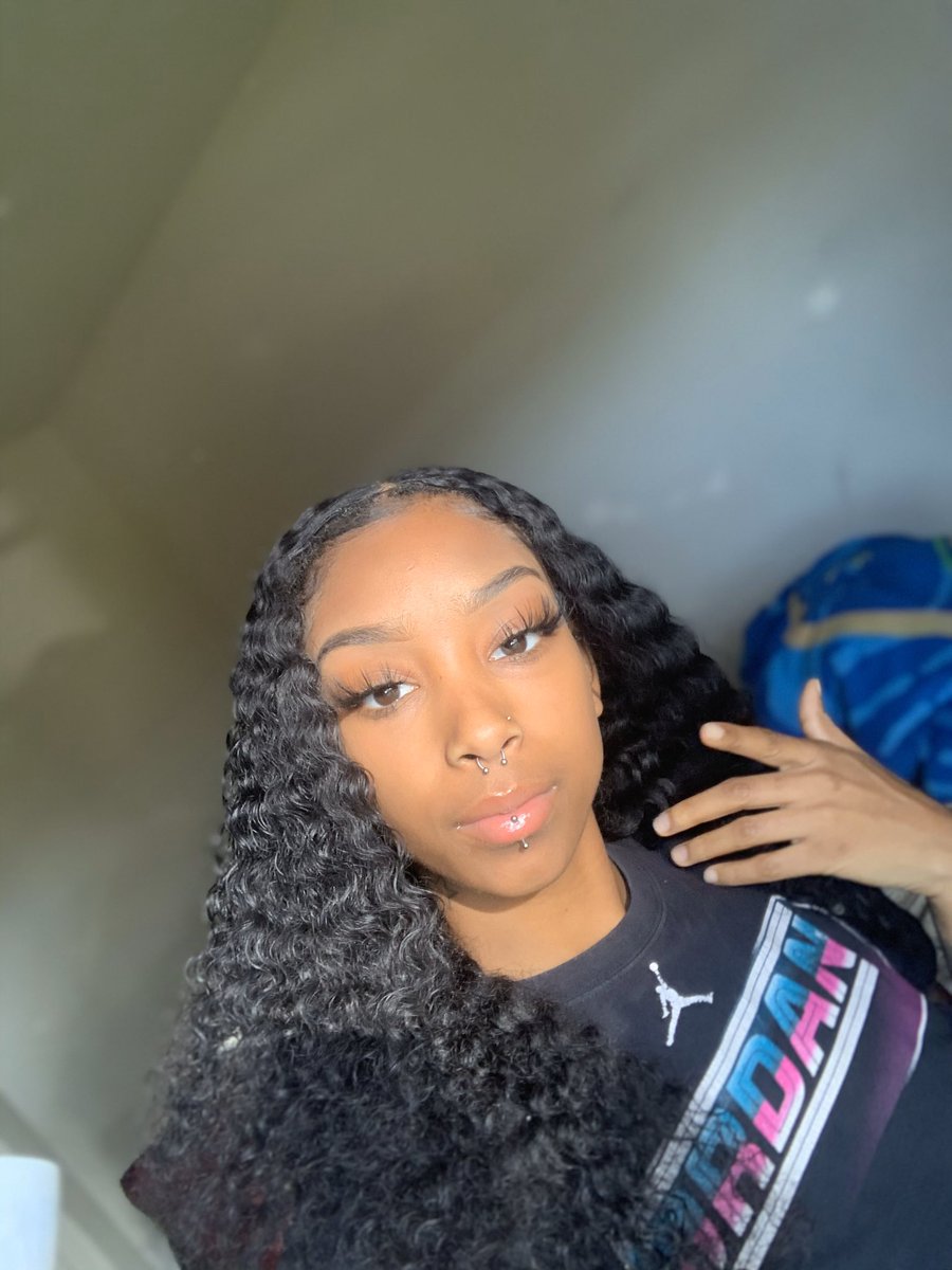 teetee2loca's tweet photo. yea, allat😌 https://t.co/EselFIg2Qx