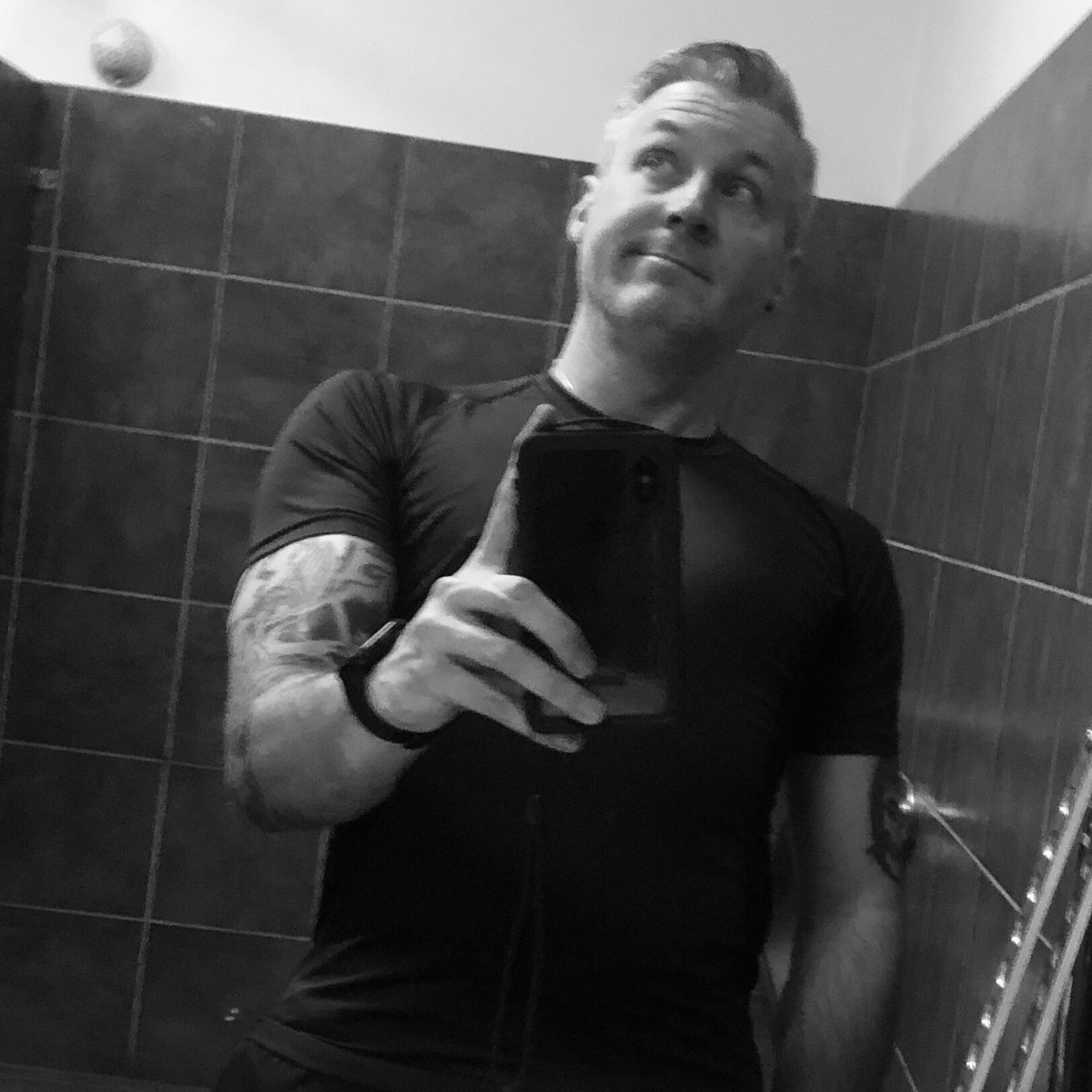 Makinbeliever's tweet image. Great rehearsal followed by at 580 cal burn. See y’all in Fredericksburg Saturday @ Der Daiwel. #wormSuicide #fitness #punkrock @PlanetFitness #austinpunk