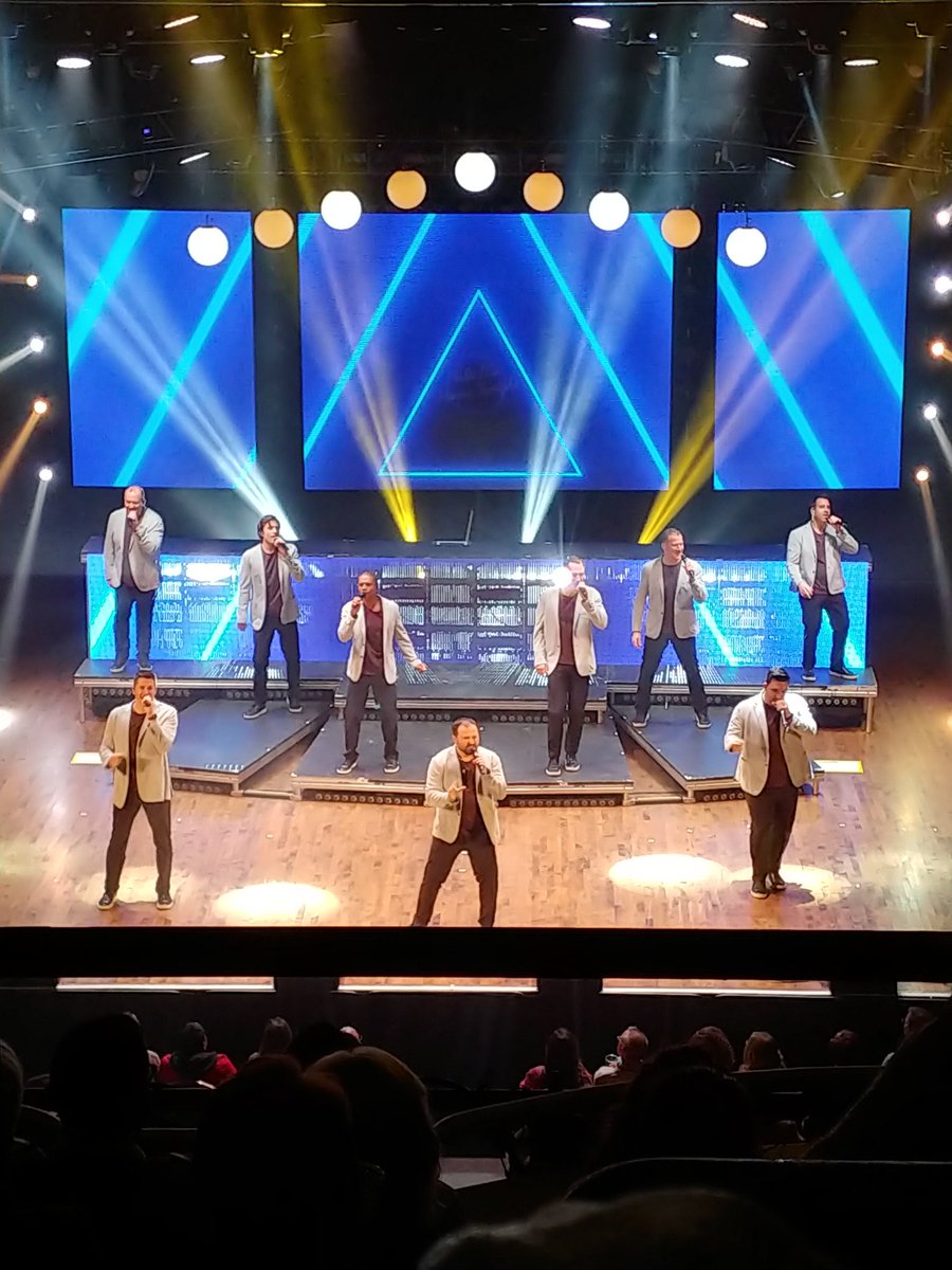 Got to see these guys for the third time Thursday in Columbus! Can't wait for next year fellas 💙💙💙

@SNCmusic #asseenincolumbus #palacetheatre #straightnochaser