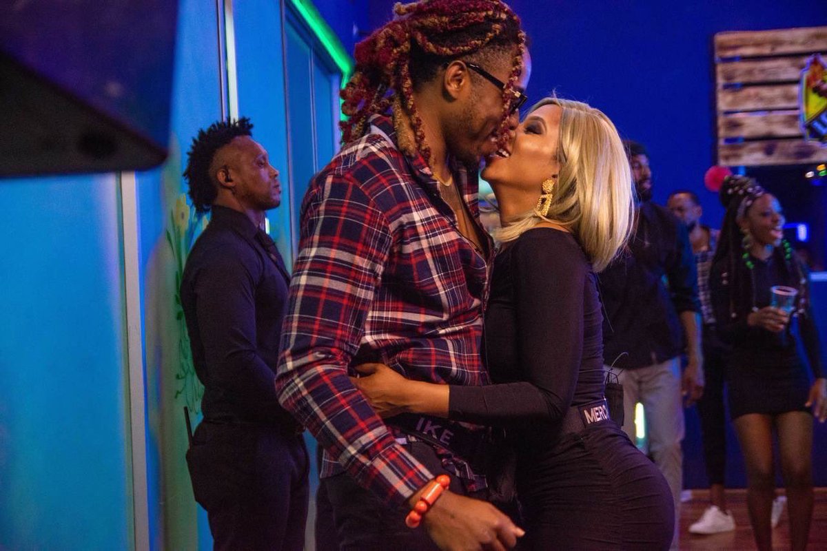 Meknowyouknow's tweet image. Dear Mercy and Ike... 
Pls beware of Tessy (@tescool) Take heed of Tessy. Come not near Tessy. Have an eye to Tessy. Trust not Tessy. Mark well Tessy's moves. Tessy loves thee not. Thou hast not wronged her by being inlove. 
#Merikeforlife #MercyEke #Ikeonyema