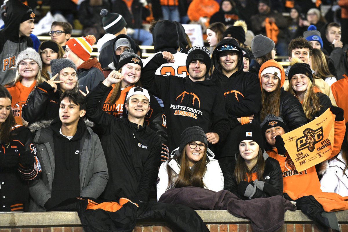 tanugent12's tweet image. Great support tonight for @_pcpirates from @pcpiratenation #studentsection @PCHSAthletics1 @PlatteCountyR3 @PirateBoosterPC @PCHSHalls @PCHSprincipals