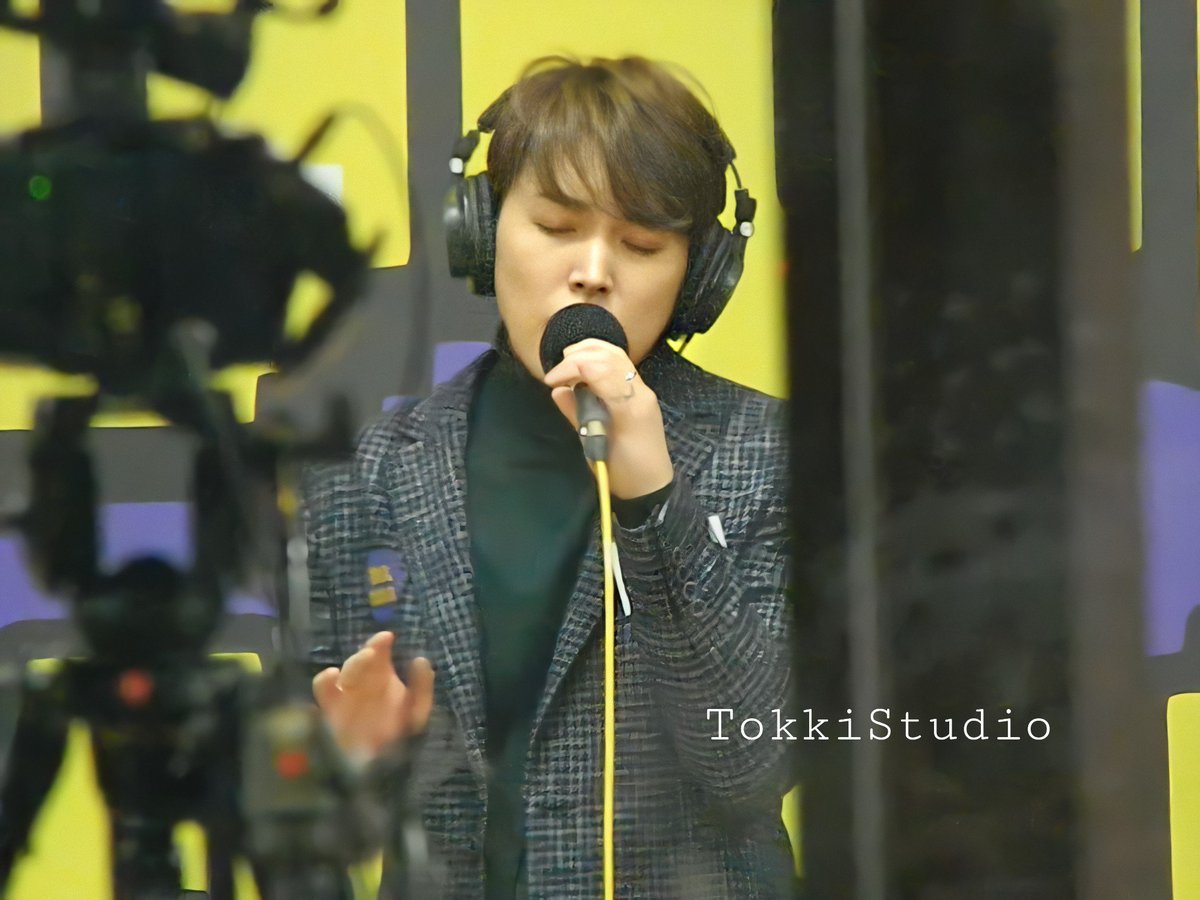 Tokki_Studio's tweet photo. 191205 MBC Idol Radio

#성민 #Sungmin https://t.co/6XodU2eezH