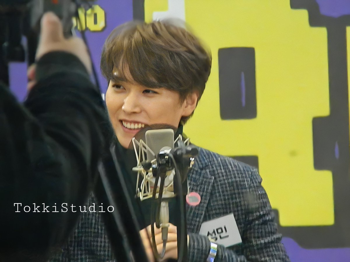 Tokki_Studio's tweet photo. 191205 MBC Idol Radio

#성민 #Sungmin https://t.co/6XodU2eezH