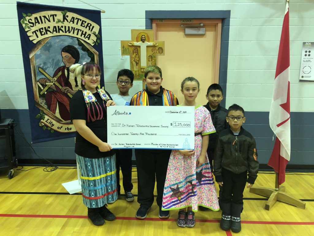 <a href="/CherylaLow/">Cheryl Low</a> @CCSD_edu St Kateri Tekakwitha students with the CFEP grant@cheque. Thank you!