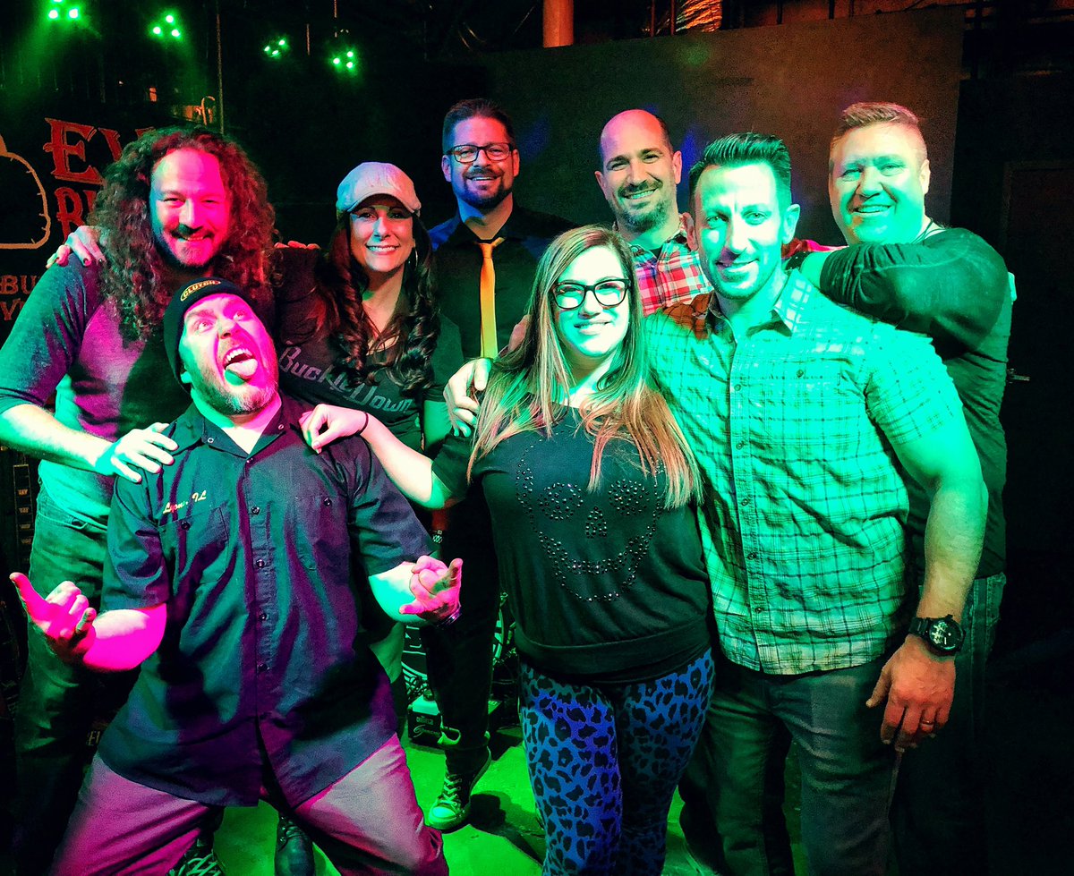 Thank you <a href="/BuckleDownBeer/">BuckleDown Brewing</a> and to everyone who came by for a terrific night! Happy birthday, #BuckleDownBrewing! #evilburrito #chicagocoverband