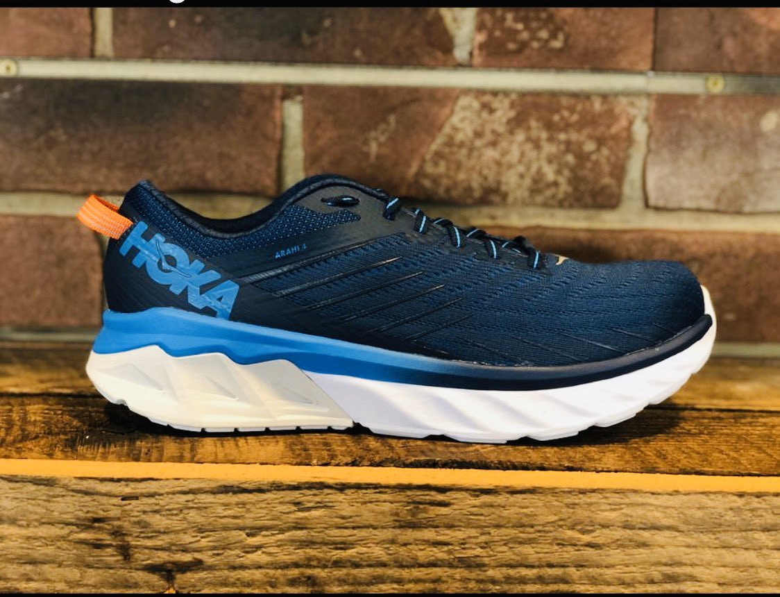 fleetfeetrkfd's tweet photo. The Hoka Arahi 4 has arrived at Fleet Feet. Featuring the same dynamic stability and new, lighter weight components, you’ll hardly notice it’s there- in a good way 😍 https://t.co/GZ3RnXwiXy
