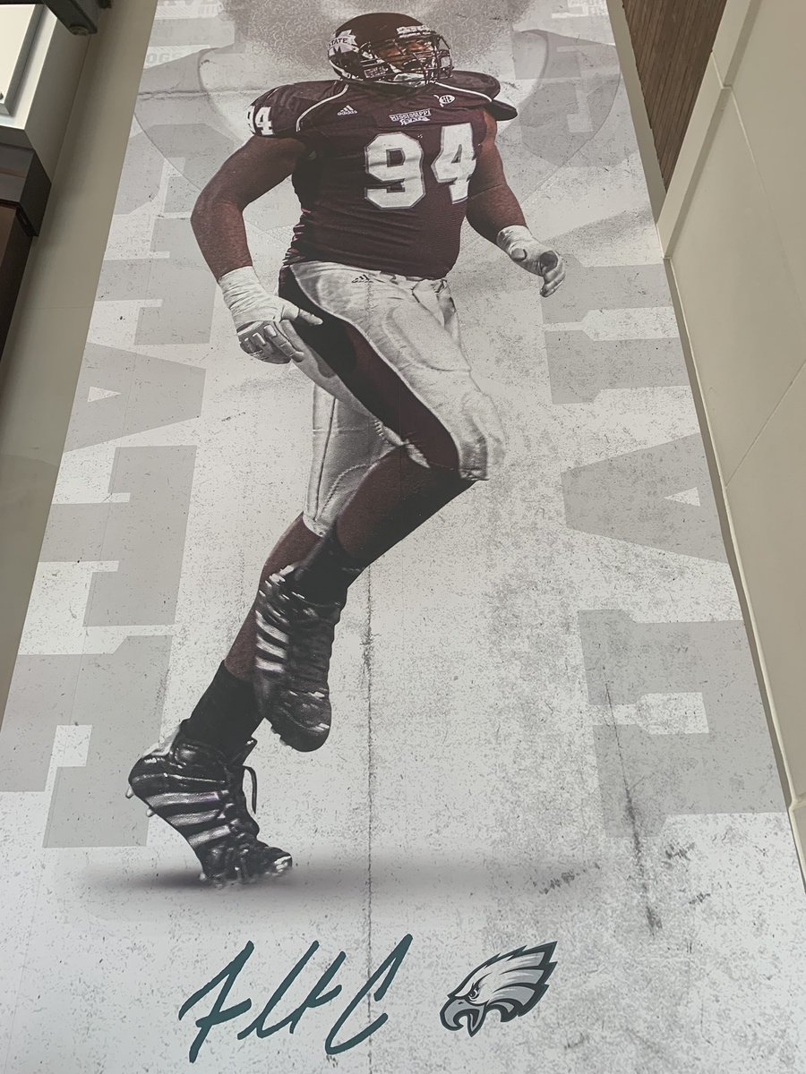 BallCoachJoeMo's tweet photo. Great to walk in our football facility this morning and see these two @HailStateFB Legends! 

@dak 
@fcoxx_91 

Excited for the upgrades to our Seal Family Football Complex!

#HailState https://t.co/v1OkKEOW1x