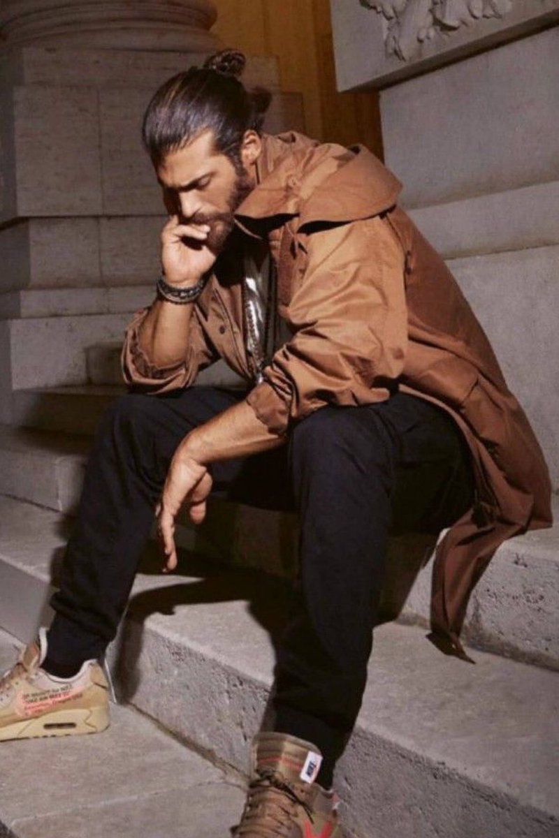 amiloqueen's tweet photo. Happiness. Inner Peace. Integrity. Love. Character. Manners. Health. Respect. Morals. Trust. Patience. Class. Common sense. Funny. Heart. Soul. Determination. Stamina. Handsome. Charming. Decent.
@canyaman1989 key words that describe how I see you. #CanYaman #RespectCan #CYTeam https://t.co/leozZmQhiN