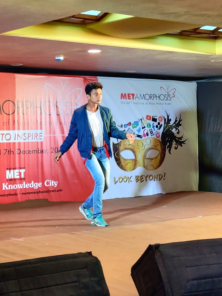 TheMetaFest's tweet photo. #Onthefloor Bail

#METamorphosis19 #MET2019 #METInstituteOfMassMedia #METa2019 https://t.co/zCLTEo4sjW