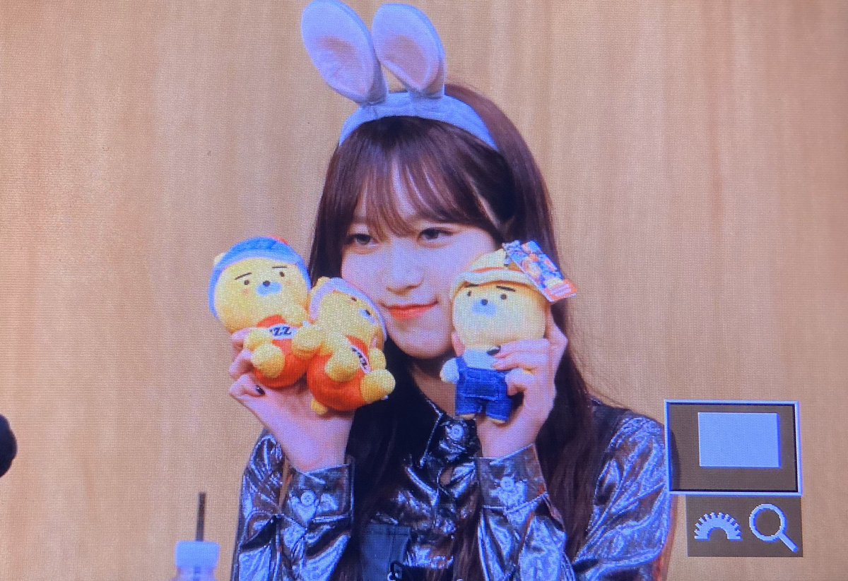 MakeitYOU__'s tweet photo. 191207 프리뷰

#네이처 #김소희 #소희 https://t.co/WqooTwxuTw
