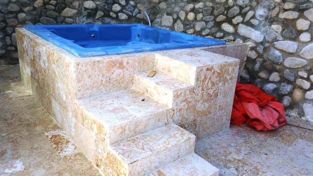 CARIBBEAN FIVE STARS - En la Bahía de Cofresi (frente a Ocean World) - Directamente al lado del mar - Vista fantástica - Terraza privada con jacuzzi - Ascensor privado WE BUILD 130 LUXURY APARTMENTS 
Armando Rodríguez del Valle +1 (809) 419-6655
caribbean-five-stars.com