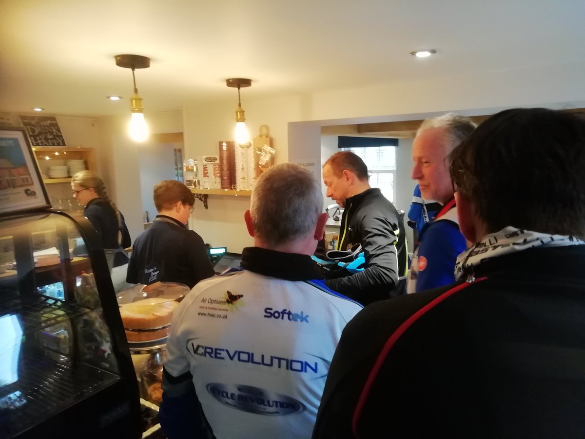 VC_Revolution's tweet photo. Good numbers for today's #cycling club run from #Colchester to the Old Ram and Hoggett Cafe in Bradfield where we had great coffee and cake ☕🍰#WeAreVCR https://t.co/VE2aEyUEMv