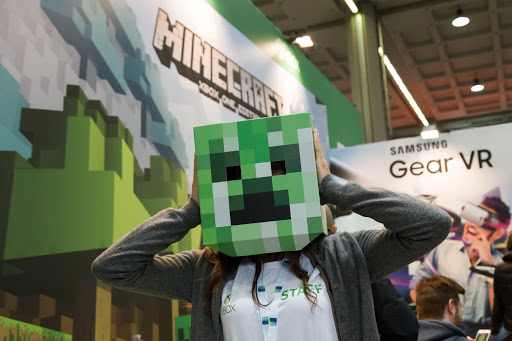 CreeperHost's tweet photo. 23 things you (probably) didn't know about Minecraft>>
https://t.co/fKWsuw0l3X
#minecraft #minecraftfacts #minecraftknowledge #VPS #gaming #creeperhost https://t.co/WnG6ehP5bh