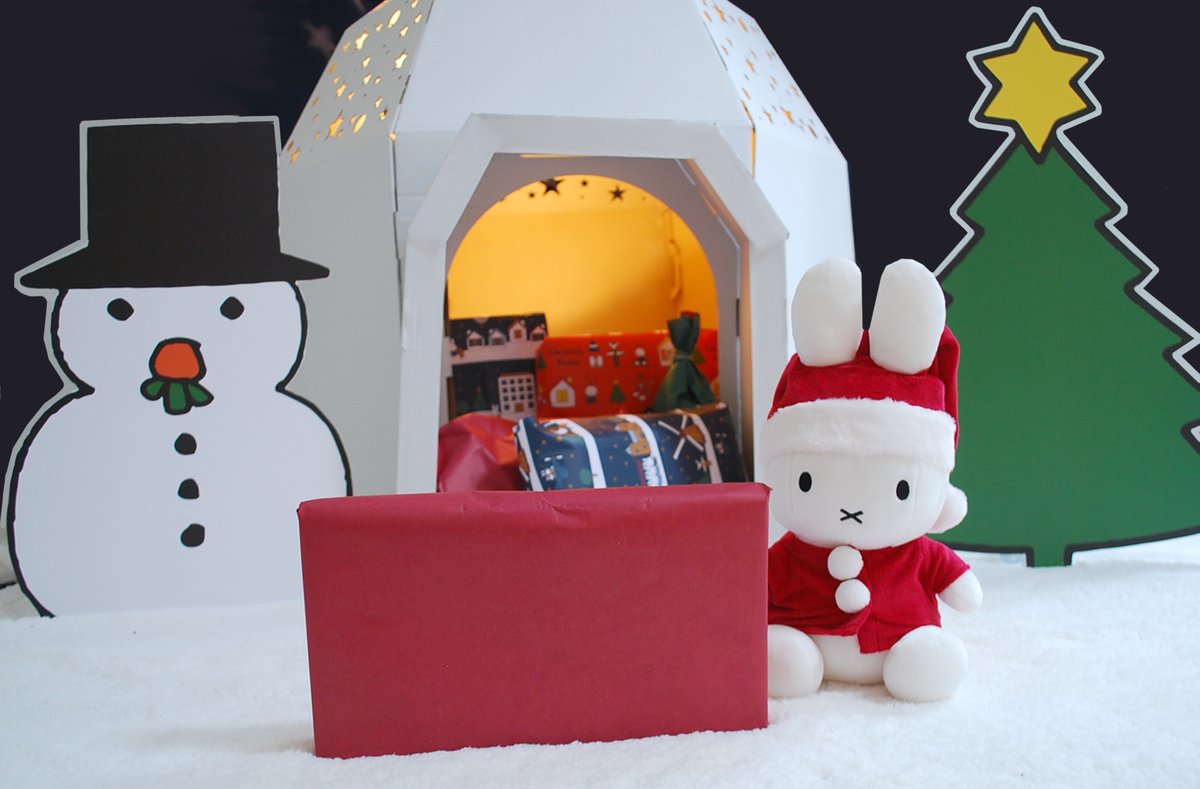 Miffy_UK's tweet photo. Careful Miffy, this present looks quite heavy!

RT this post and FOLLOW Miffy for the chance to #win a #prize! #competition #SantaMiffy https://t.co/OwowjckRo0