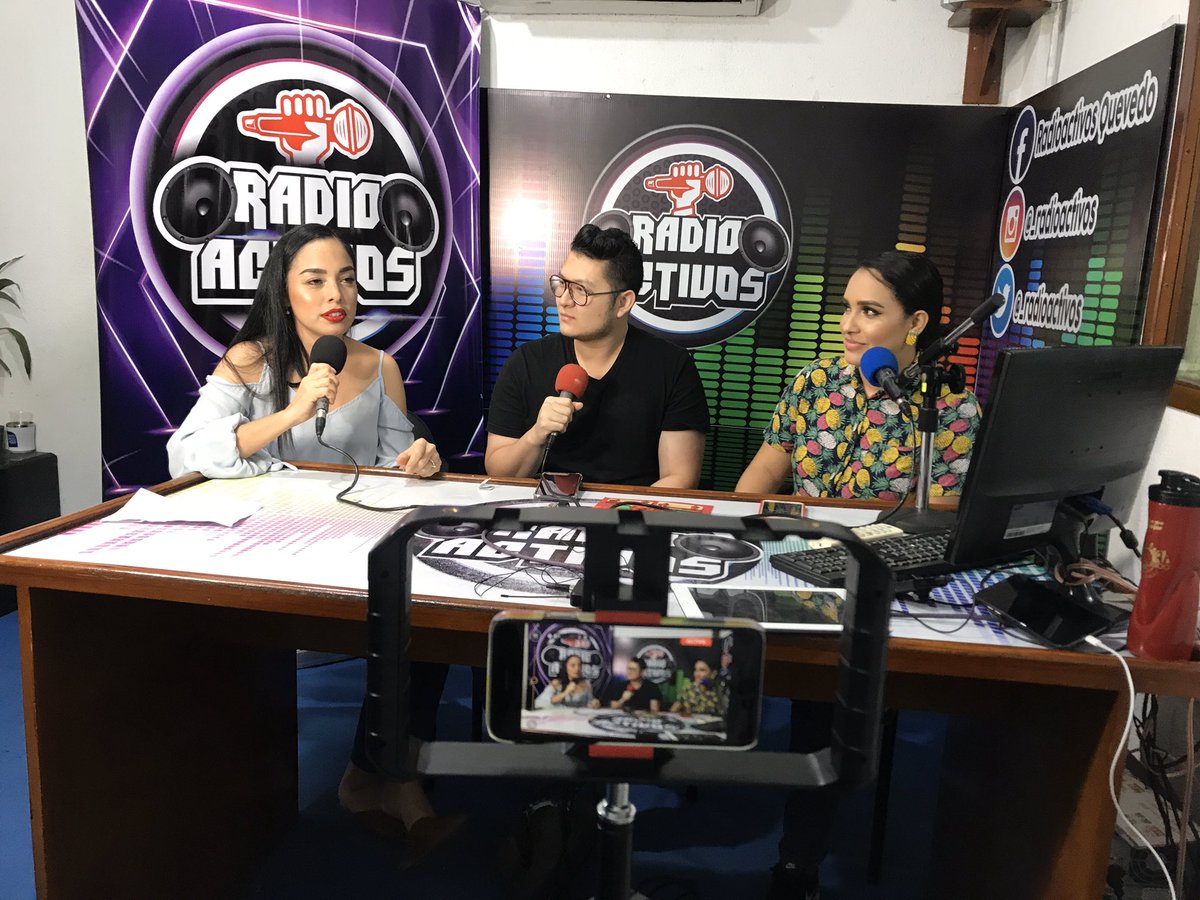 _radioactivos tweet media